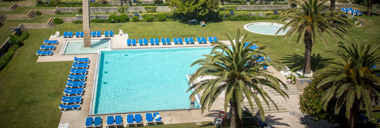 Há um spa incrível e piscinas de água salgada neste hotel a meia hora do Porto