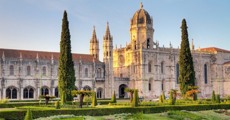 Museus e monumentos vão estar encerrados esta sexta-feira. Há greve no feriado